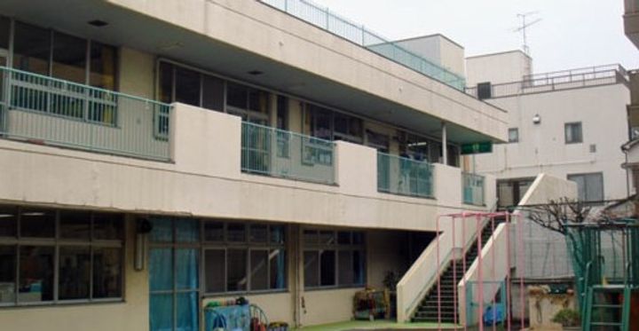 ラティエラ両国の周辺