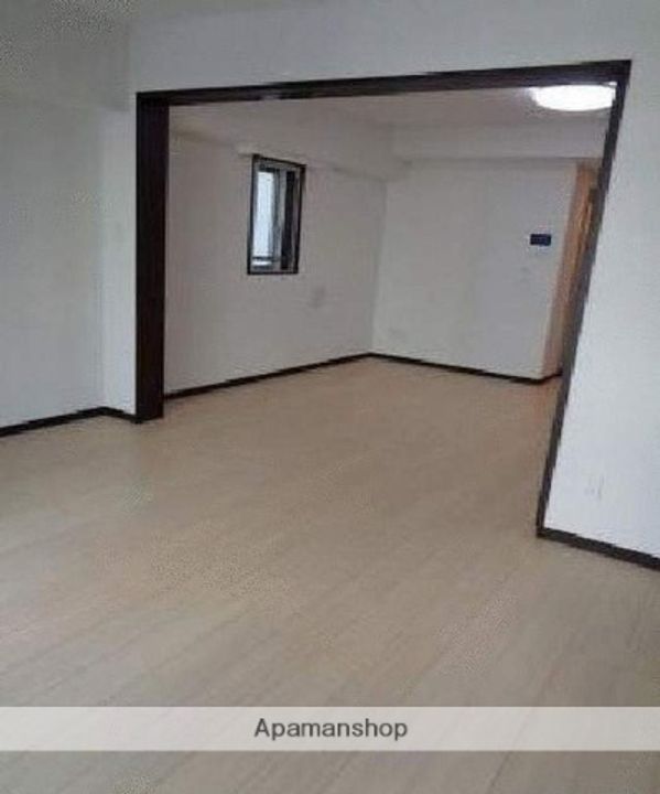 GENOVIA錦糸町ⅡSKYGARDEN702の居間