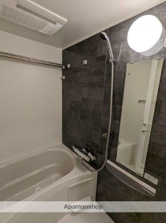 スプランディッド南千住の風呂