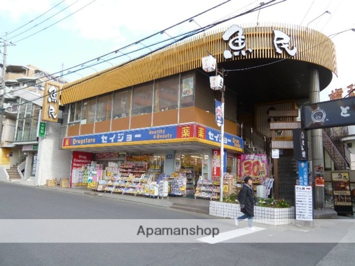 リバーサイドヴィラの周辺