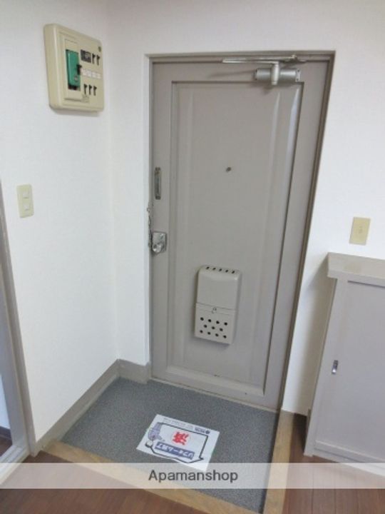 R−STYLE武蔵境の玄関