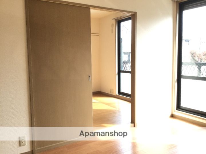 ロイヤルパレス弐番館の内装