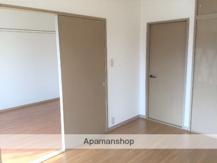 ロイヤルパレス弐番館の内装