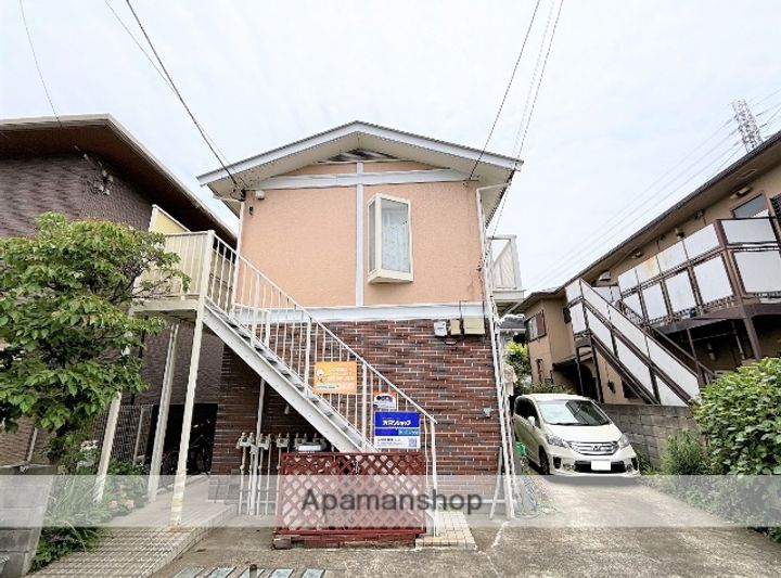 セゾンKNの外観