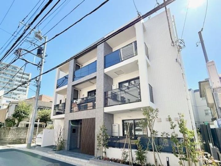 コンポジット渋谷初台の外観