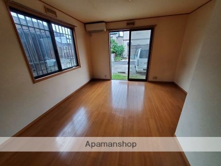 茨城県取手市白山5丁目(一戸建)の賃貸物件戸建ての居間