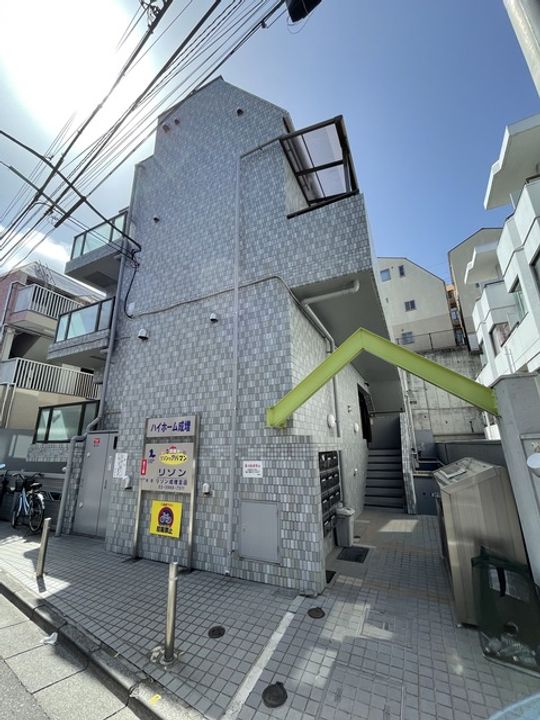 ハイホーム成増303の外観