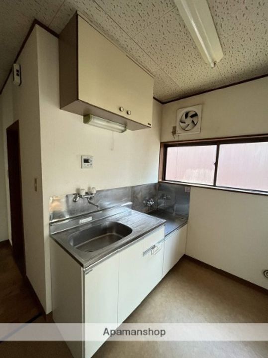 東京都北区上十条3丁目の賃貸マンションのキッチン