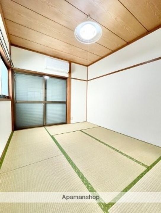 コゴシハイツの居間