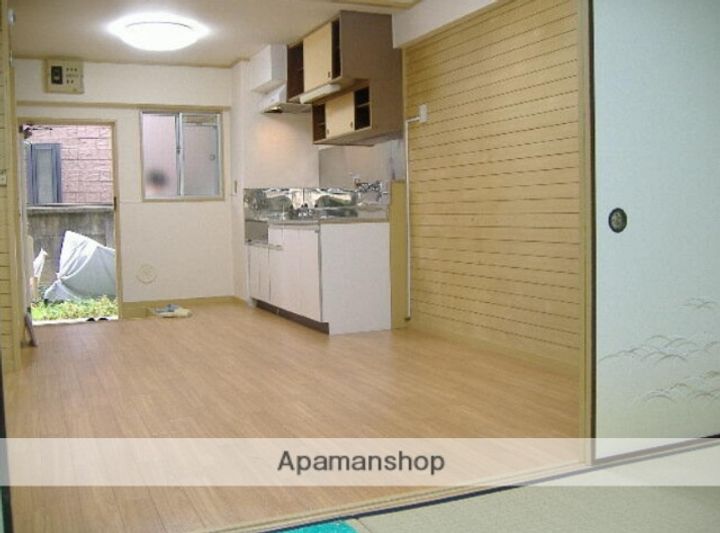 杉浦コーポの居間