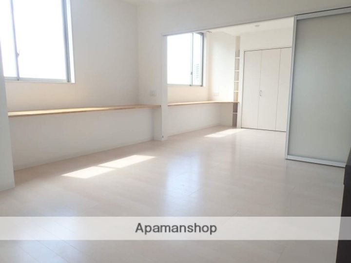 レジェンダリーコート赤羽の内装