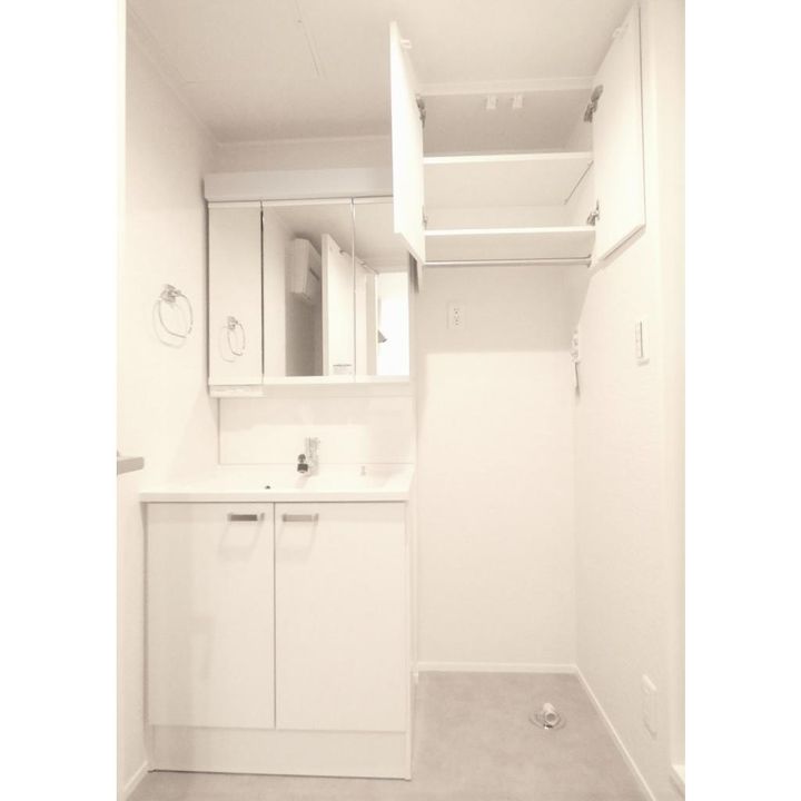 プライムクロス302号室のその他画像