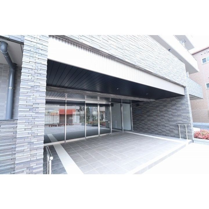 アルファコート西新井の外観