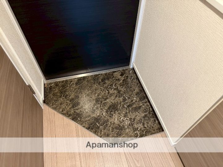 HF西巣鴨レジデンスⅡの玄関