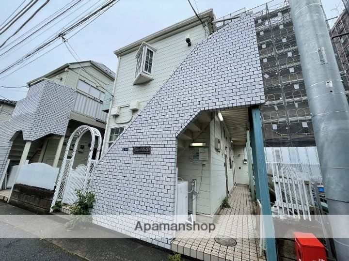 ローヤル堤の外観