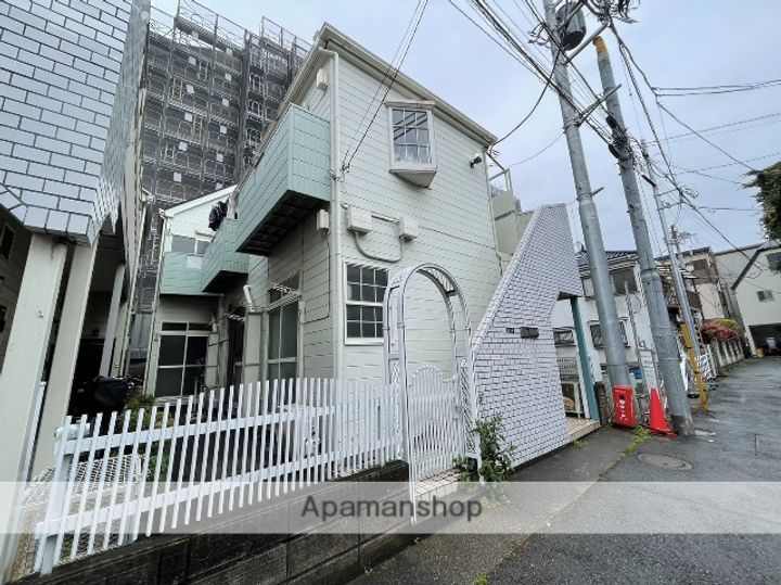 ローヤル堤の外観