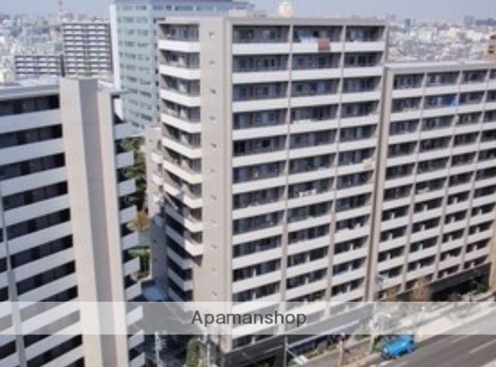 センテニアル王子神谷の外観