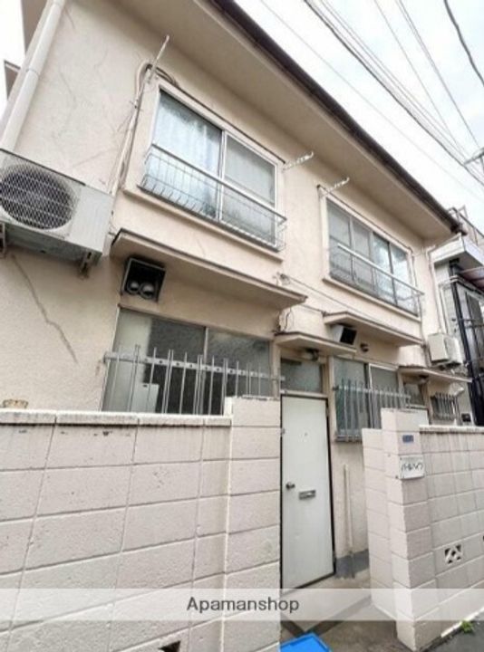 パールハイツの外観