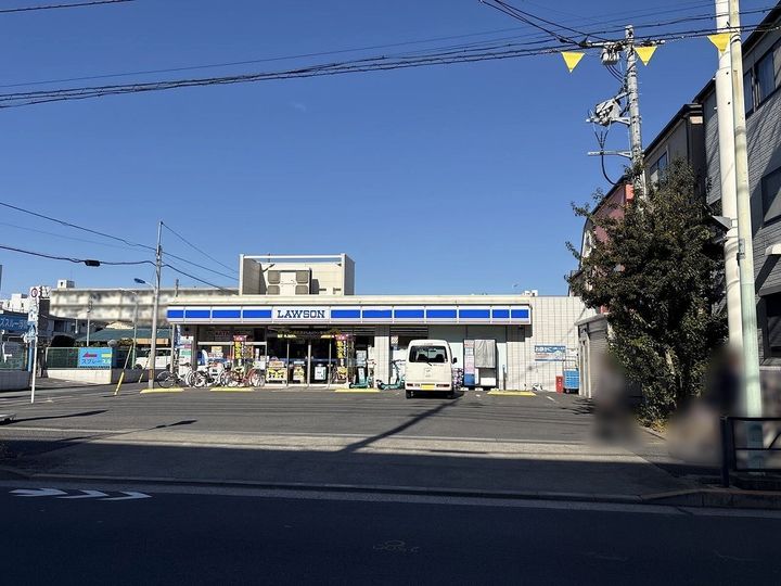 レオネクストカーサレフィナードの周辺