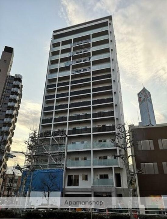 東京都北区赤羽1丁目の賃貸マンションの外観