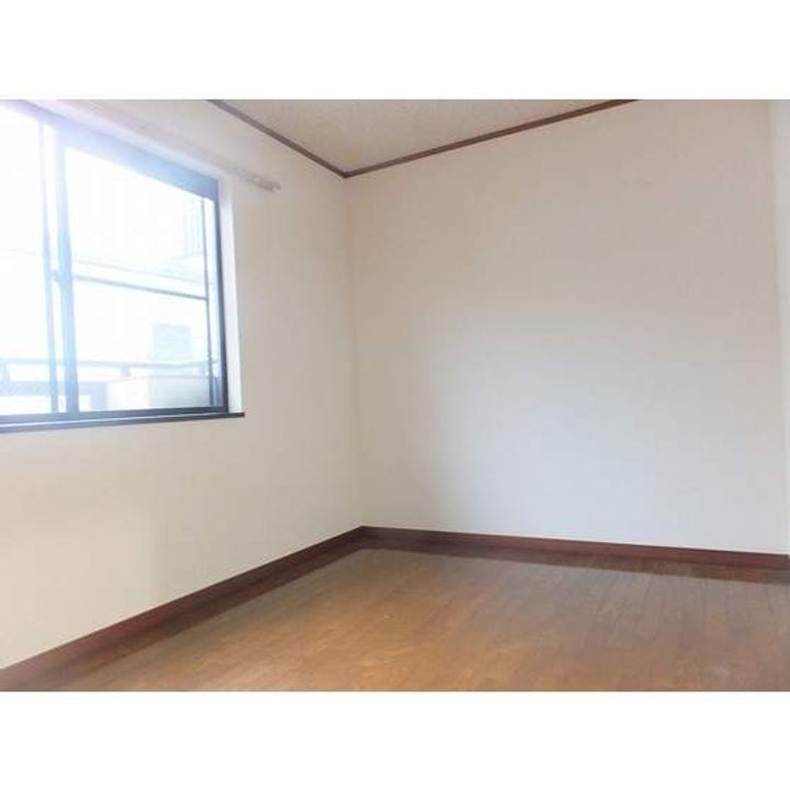 メゾン・ユマニテの居間