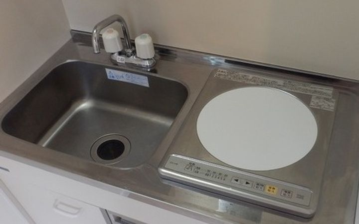 東京都北区西が丘1丁目の賃貸アパートのキッチン