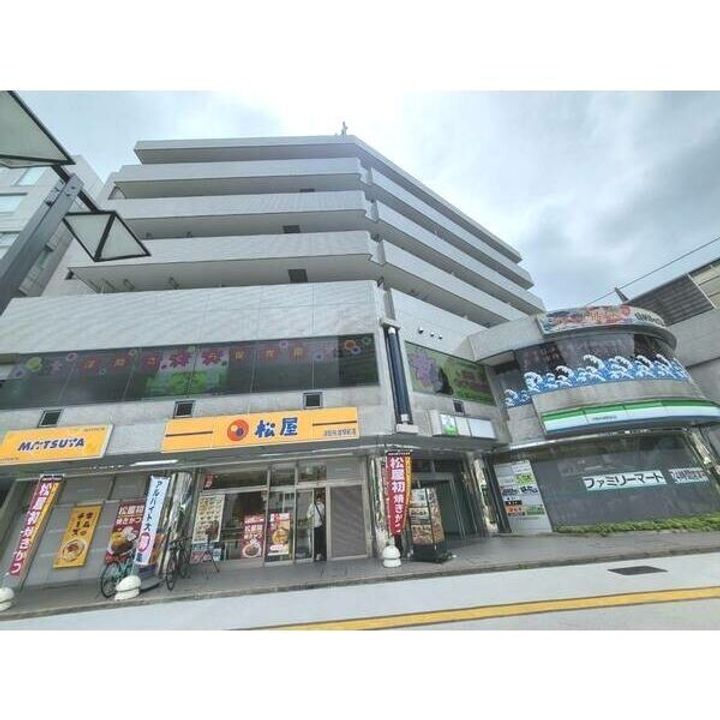 アーベインハイツ(事務所・店舗は松岡ビル)の外観