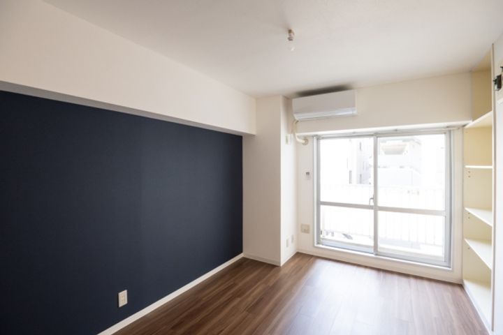 東京都北区昭和町1丁目の賃貸マンションの居間