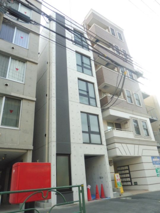 東京都北区上十条3丁目の賃貸マンションの外観