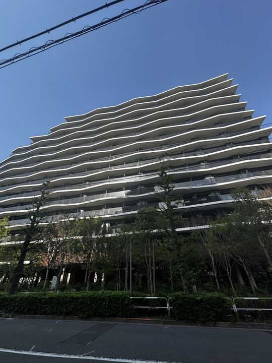 RJRプレシア東十条ガーデンの外観