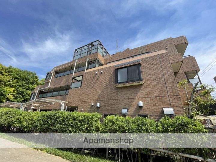 東京都三鷹市牟礼3丁目の賃貸マンションの外観