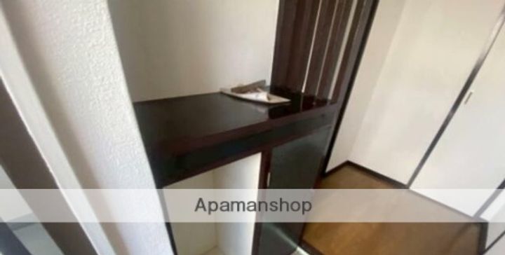 東京都武蔵野市中町3丁目の賃貸マンションの内装