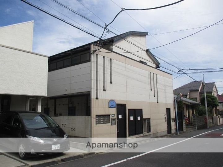東京都杉並区上井草2丁目の賃貸アパートの外観
