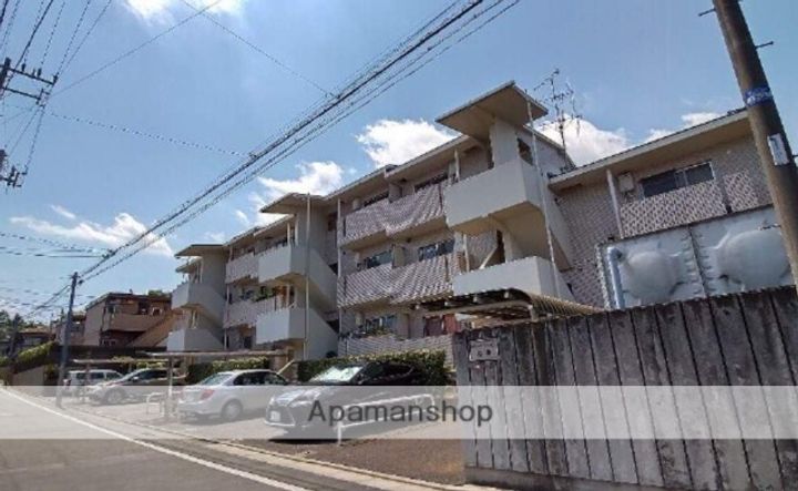 東京都杉並区下井草2丁目の賃貸マンションの外観