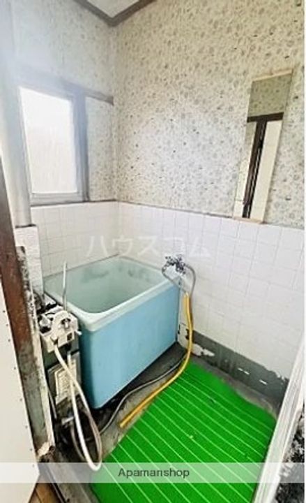 東京都三鷹市野崎1丁目の賃貸アパートの風呂