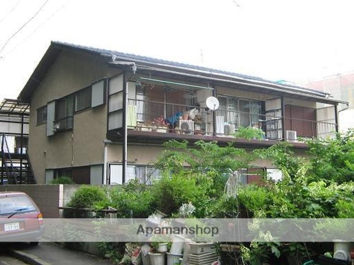 東京都三鷹市野崎1丁目の賃貸アパートの外観