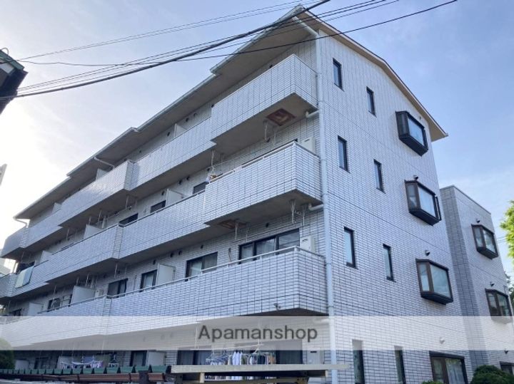 東京都武蔵野市境南町2丁目の賃貸マンションの外観