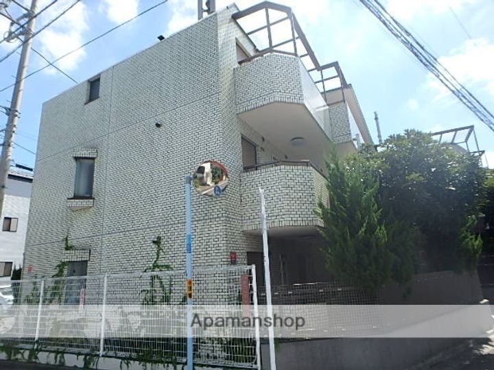 東京都杉並区天沼1丁目の賃貸マンションの外観