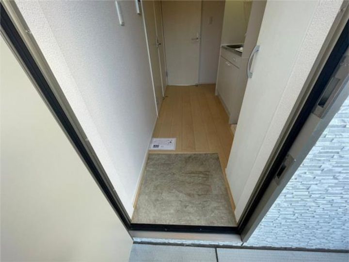 KMメゾンの玄関