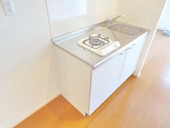 東京都国分寺市東元町2丁目の賃貸アパートのキッチン