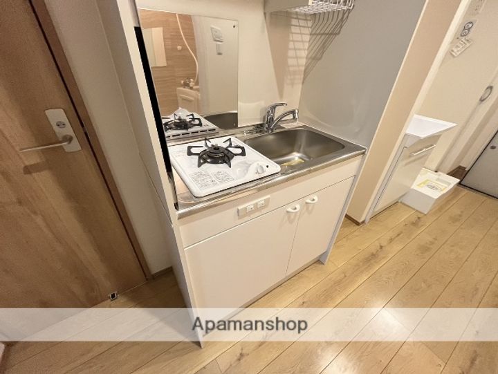 東京都練馬区東大泉3丁目の賃貸アパートのキッチン