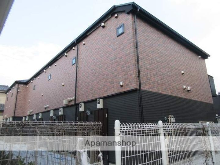 東京都練馬区東大泉3丁目の賃貸アパートの外観