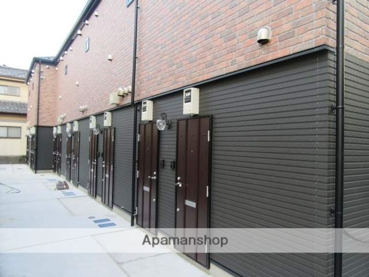 東京都練馬区東大泉3丁目の賃貸アパートの外観