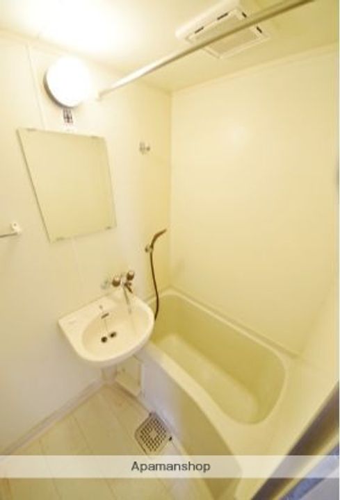 東京都小金井市緑町3丁目の賃貸アパートの風呂