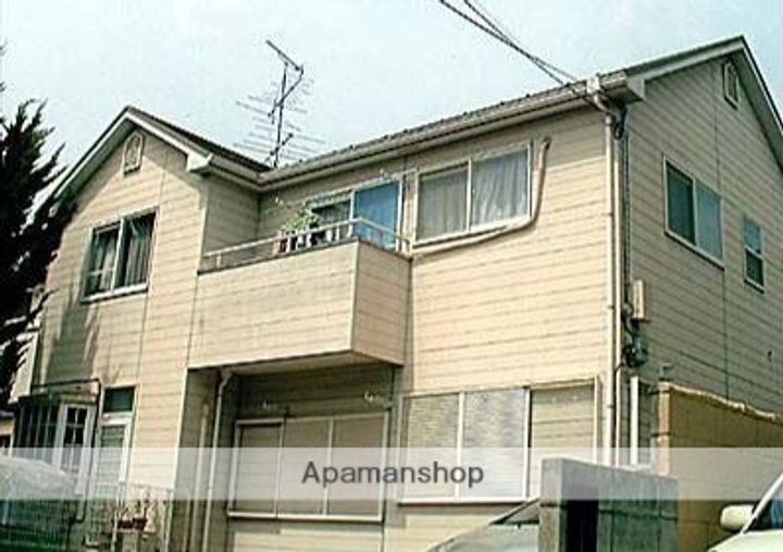 東京都小金井市緑町3丁目の賃貸アパートの外観