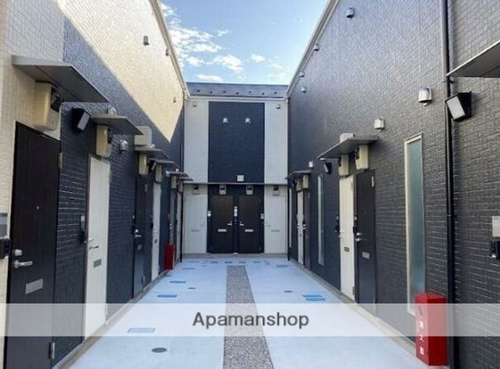 東京都杉並区久我山4丁目の賃貸アパートの外観