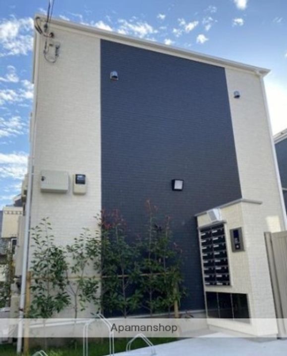 東京都杉並区久我山4丁目の賃貸アパートの外観