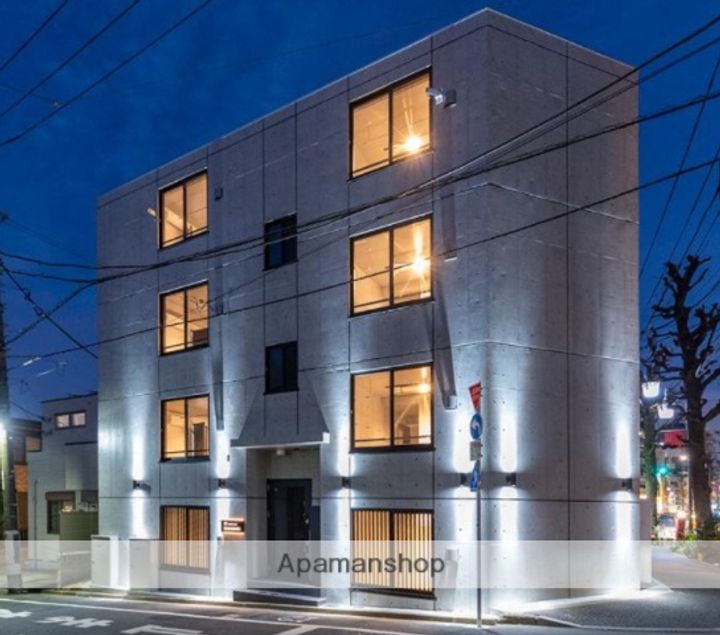 東京都杉並区西荻南3丁目の賃貸マンションの外観