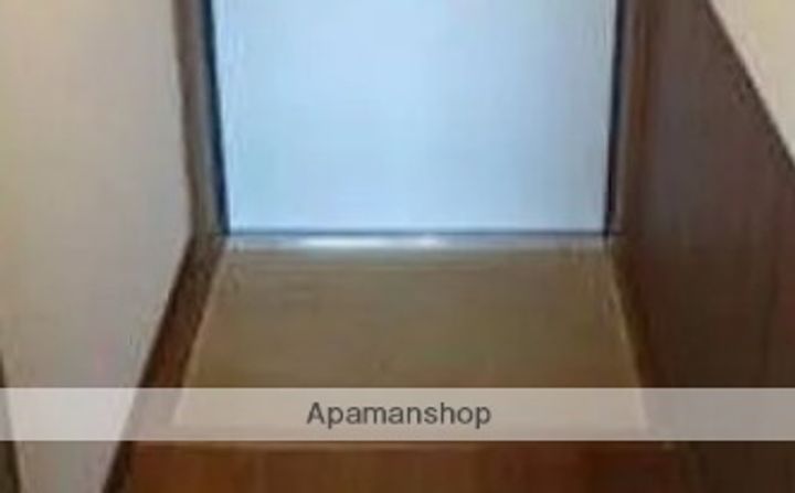 アーバンプレイス方南町の玄関