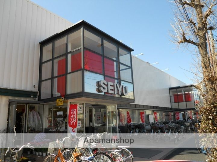 ミレ関町の周辺
